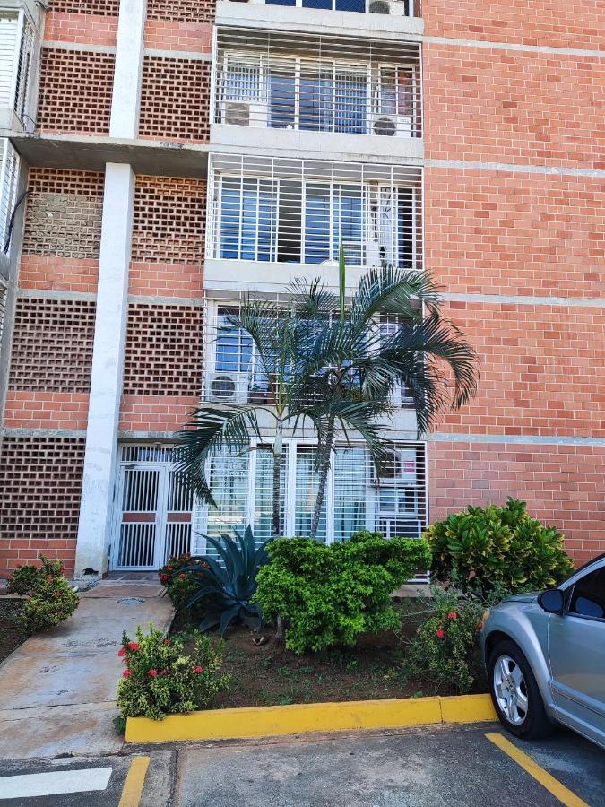 Apartamento Frente Al Aeropuerto De Maiquetia Ngoại thất bức ảnh